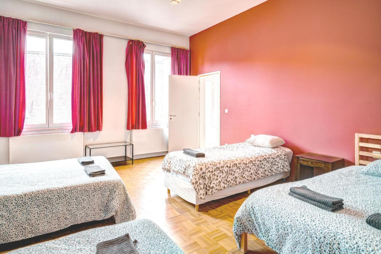 Three Bedroom Marble Apartment In The Heart Of Antwerpen Exterior foto