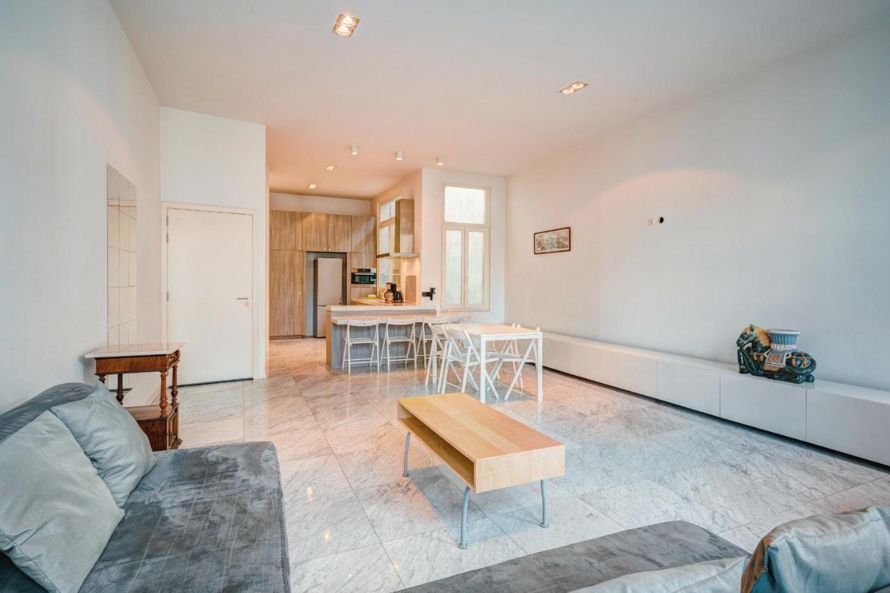 Three Bedroom Marble Apartment In The Heart Of Antwerpen Exterior foto